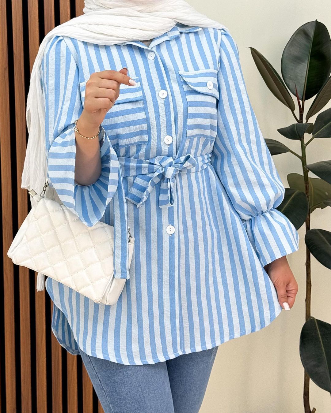 فری سایز مناسب 38تا48 📏راهنمای سایز👇👇👇 دورسینه116cm_دورباسن 120_دوربازو48cm_قدآستین56cm_قدجلو 80cm_قد پشت 86cm